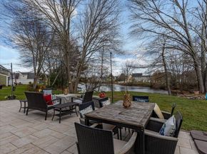 137 Clear Pond Dr 137, Walpole MA 02081