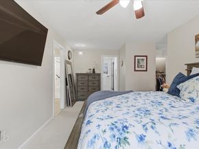 137 Clear Pond Dr 137, Walpole MA 02081