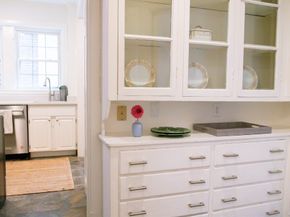 986 Memorial Drive 404, Cambridge MA 02138