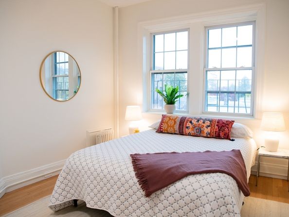 986 Memorial Drive 404, Cambridge MA 02138