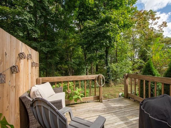 675 Pleasant St 8, Weymouth MA 02189