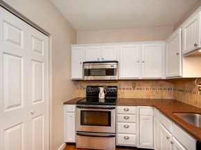 675 Pleasant St 8, Weymouth MA 02189