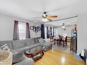 10 Huntington Avenue, Blackstone MA 01504