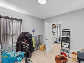 10 Huntington Avenue, Blackstone MA 01504