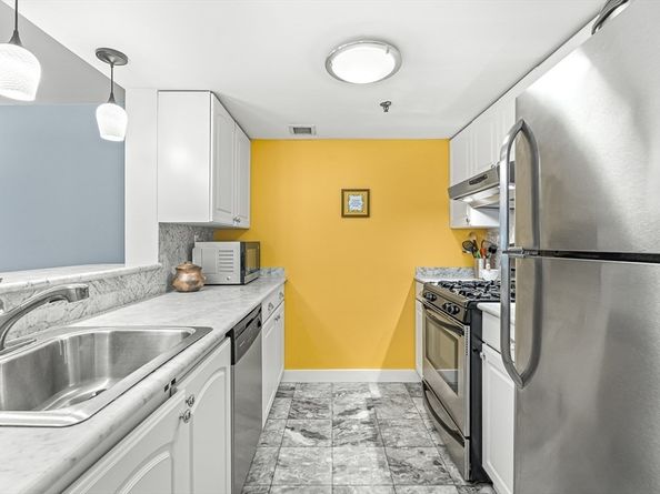 15 North Beacon L01, Boston MA 02134