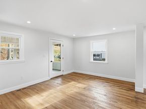 5 Shady Lane Dr, Burlington MA 01803