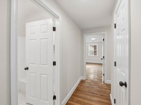 5 Shady Lane Dr, Burlington MA 01803