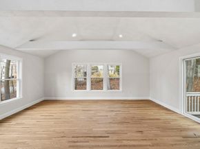 5 Shady Lane Dr, Burlington MA 01803