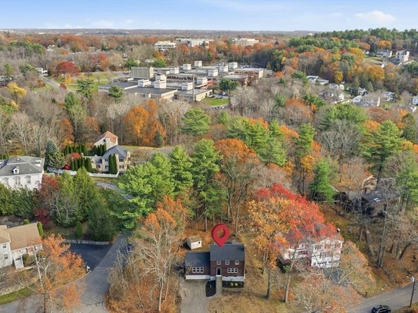 5 Shady Lane Dr, Burlington MA 01803