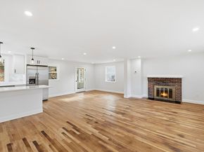 5 Shady Lane Dr, Burlington MA 01803