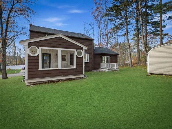 5 Shady Lane Dr, Burlington MA 01803