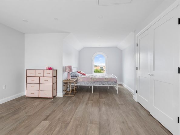 161 Sumner St 2, Quincy MA 02169