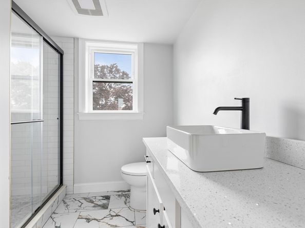 161 Sumner St 2, Quincy MA 02169