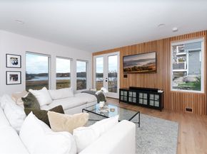 10 Chestnut Pl, Hingham MA 02043