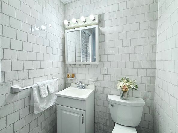 238 Malden St, Revere MA 02151