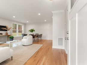 5 Barracks Road 5, Hudson MA 01749