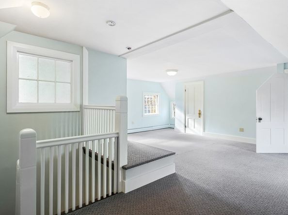 61 William St, Worcester MA 01609