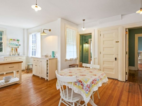 61 William St, Worcester MA 01609