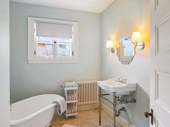 61 William St, Worcester MA 01609