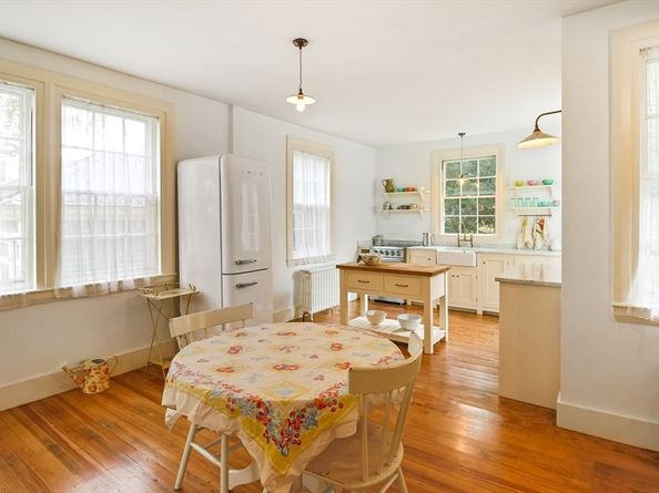 61 William St, Worcester MA 01609