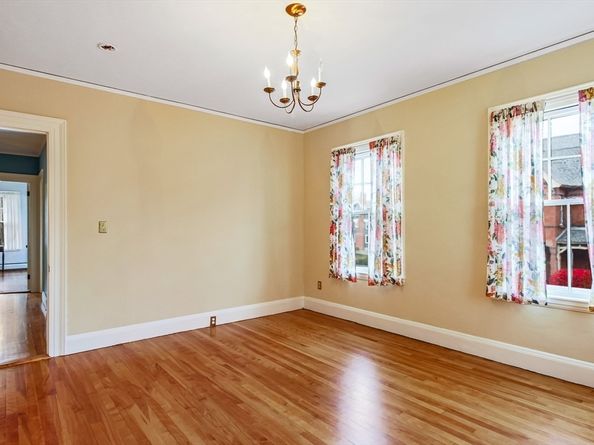 61 William St, Worcester MA 01609