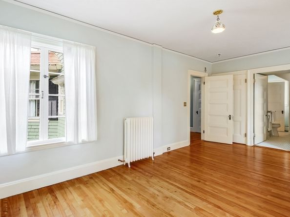 61 William St, Worcester MA 01609