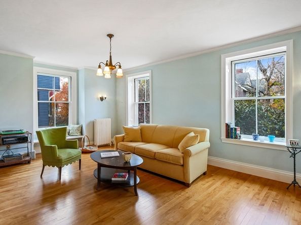 61 William St, Worcester MA 01609