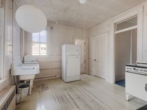 39 Ellery Street 6, Cambridge MA 02138