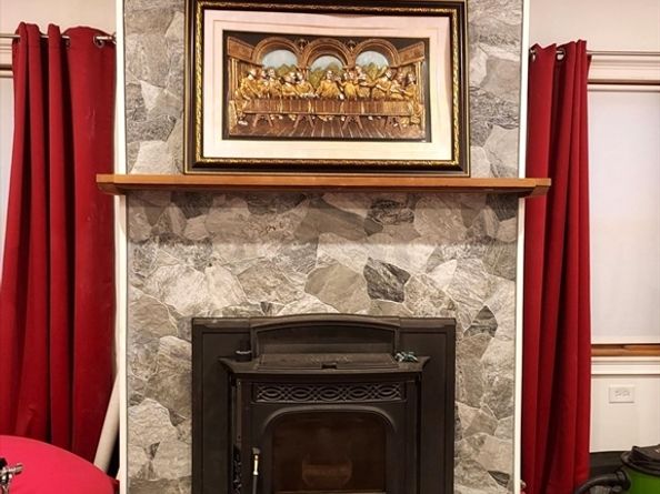 5 Hobson St, Saugus MA 01906