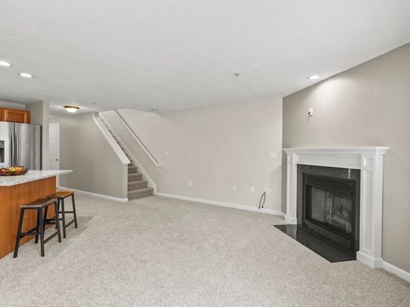 189 Bridle Cross Rd 189, Fitchburg MA 01420