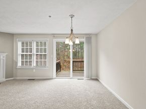 189 Bridle Cross Rd 189, Fitchburg MA 01420