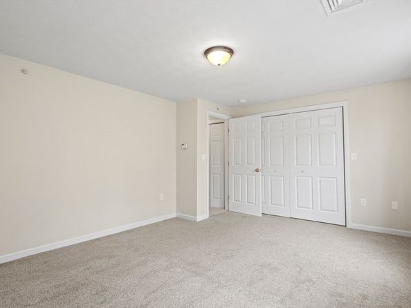 189 Bridle Cross Rd 189, Fitchburg MA 01420