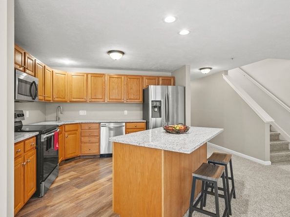 189 Bridle Cross Rd 189, Fitchburg MA 01420