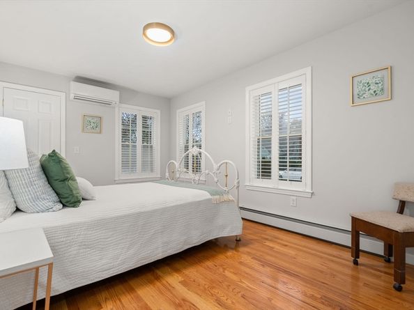 28 Dow Rd, Boston MA 02132