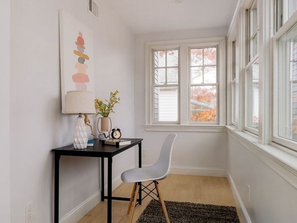 6 Hamilton Road 6, Somerville MA 02144