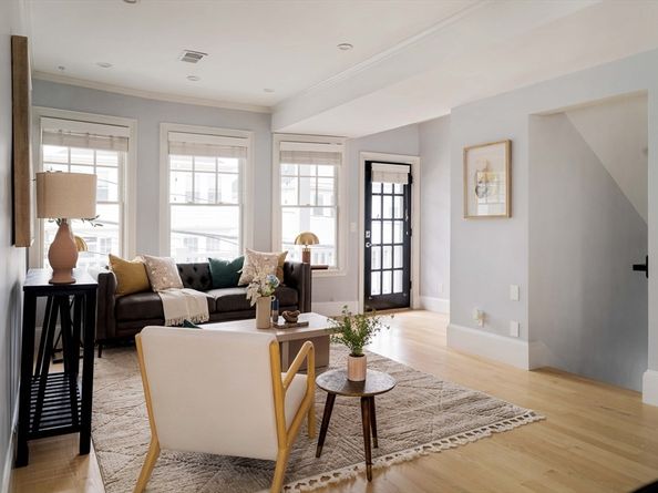 6 Hamilton Road 6, Somerville MA 02144