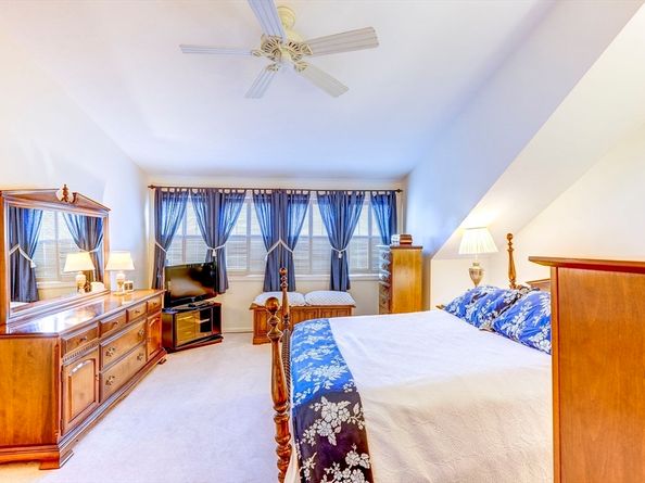 138 Quincy Shore Drive 170, Quincy MA 02171