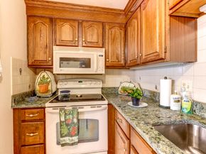 138 Quincy Shore Drive 170, Quincy MA 02171