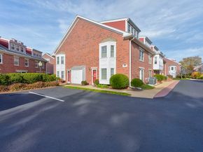 138 Quincy Shore Drive 170, Quincy MA 02171