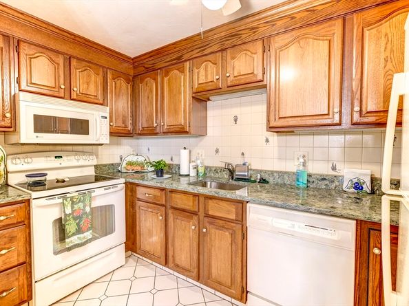 138 Quincy Shore Drive 170, Quincy MA 02171