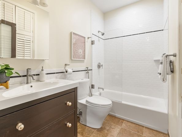 53 Clarendon St 1, Boston MA 02116