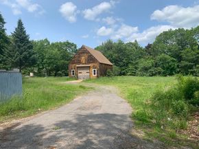 6 Mcnulty Rd, Bolton MA 01740