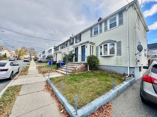 58 Regent Rd, Malden MA 02148