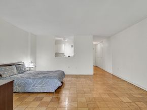 9 Hawthorne Pl 5K, Boston MA 02114