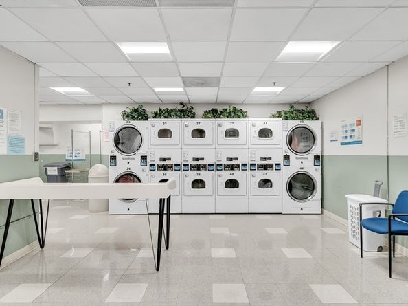 9 Hawthorne Pl 5K, Boston MA 02114