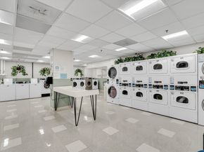 9 Hawthorne Pl 5K, Boston MA 02114