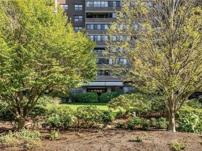 9 Hawthorne Pl 5K, Boston MA 02114