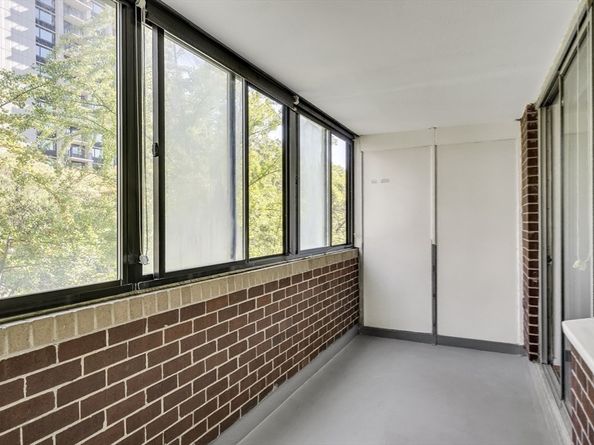 9 Hawthorne Pl 5K, Boston MA 02114