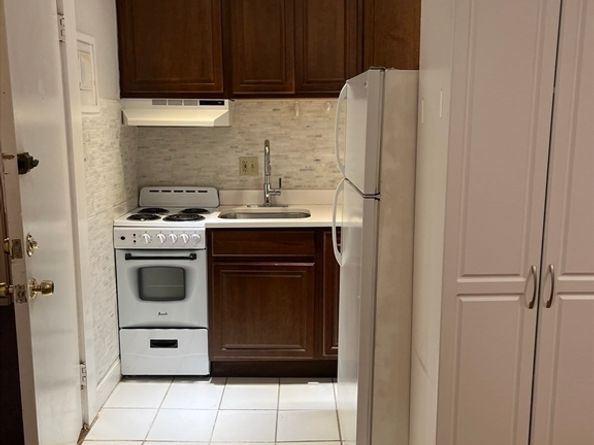 15 Keswick Street B1, Boston MA 02215