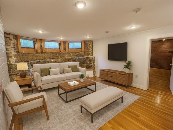 15 Keswick Street B1, Boston MA 02215